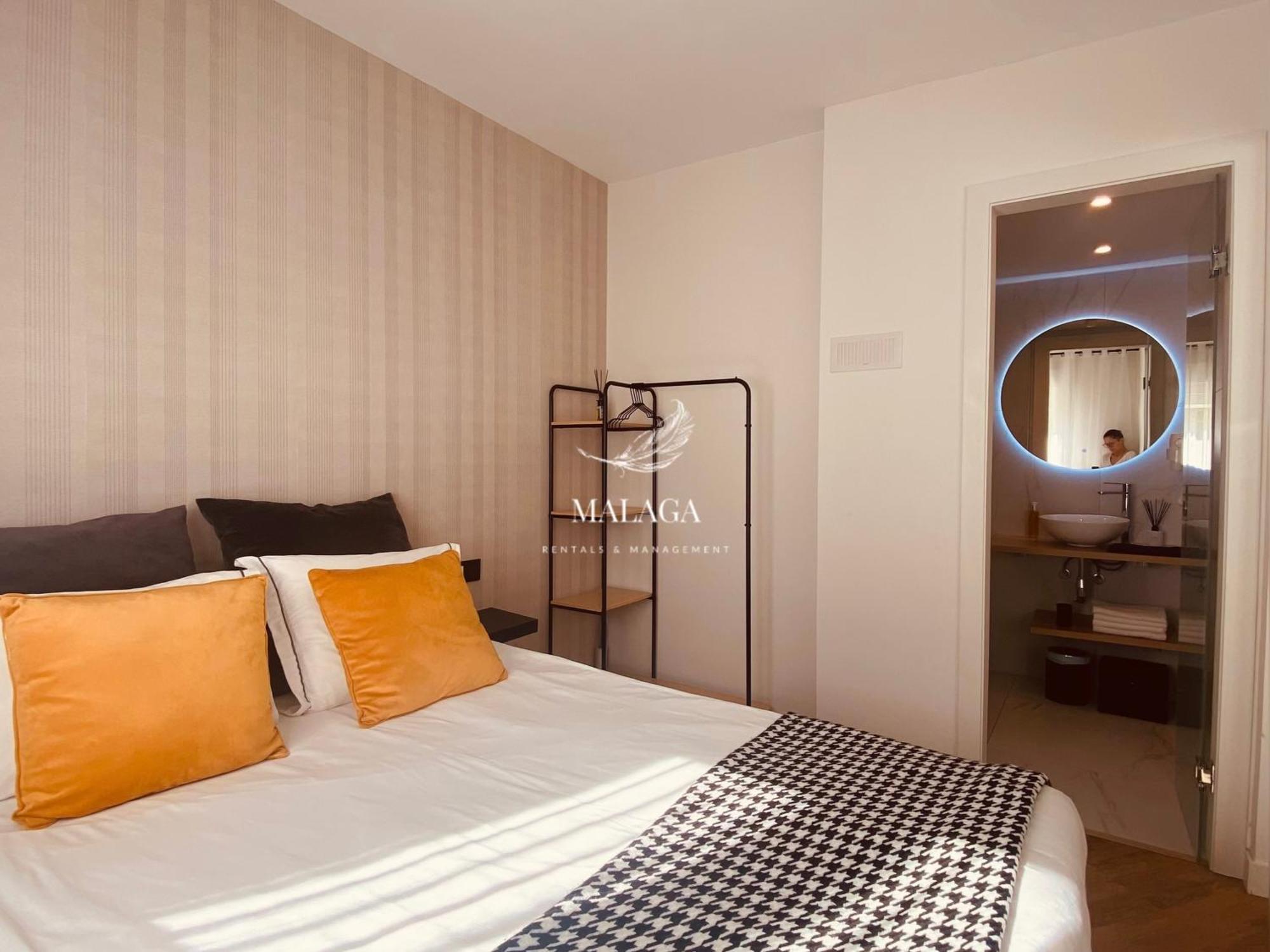 Malaga Centro Historico Apartment ภายนอก รูปภาพ