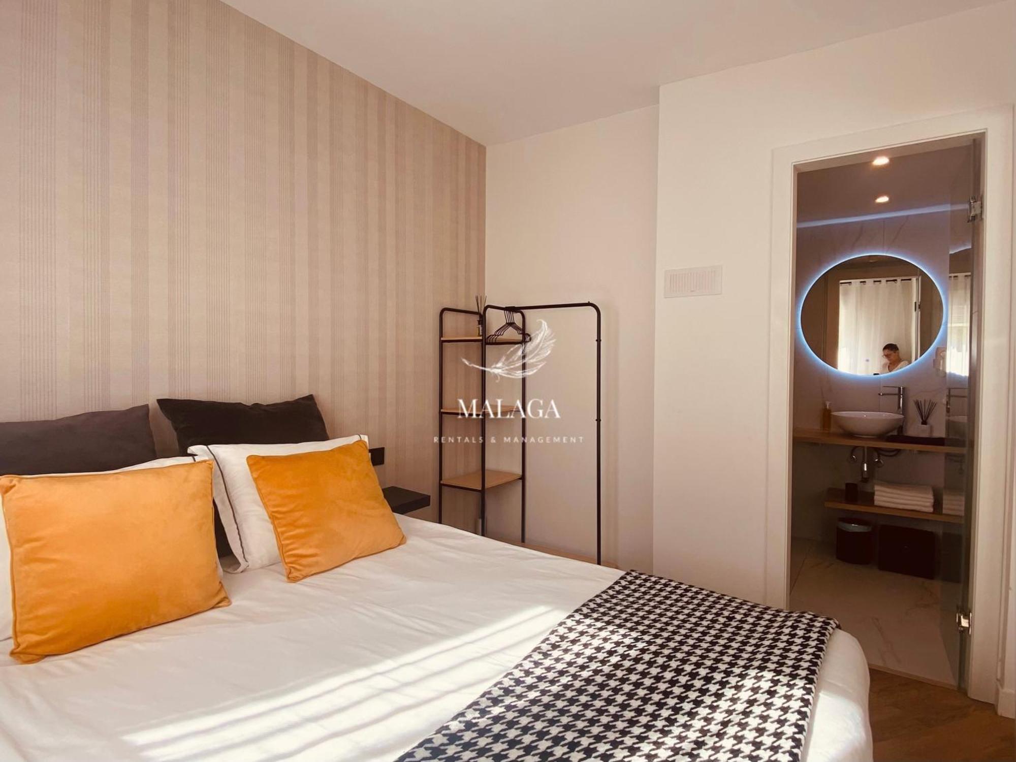 Malaga Centro Historico Apartment ภายนอก รูปภาพ